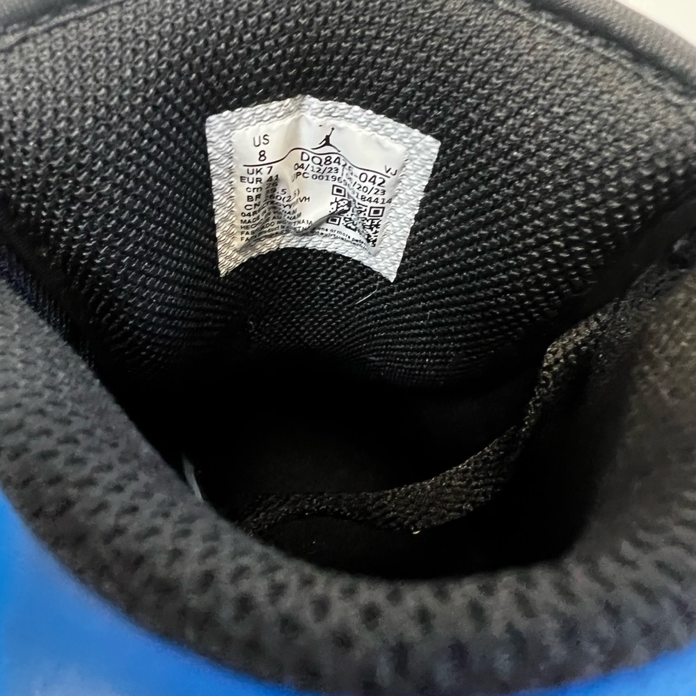 Nike Men's Blue and Black Jordan 1 Mid Size 8 - Picture 5 of 9